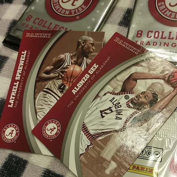 Trading Cards - Picture 4 of 7